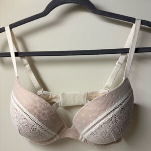 Victoria’s Secret Very Sexy Push Up Bra 32DD
